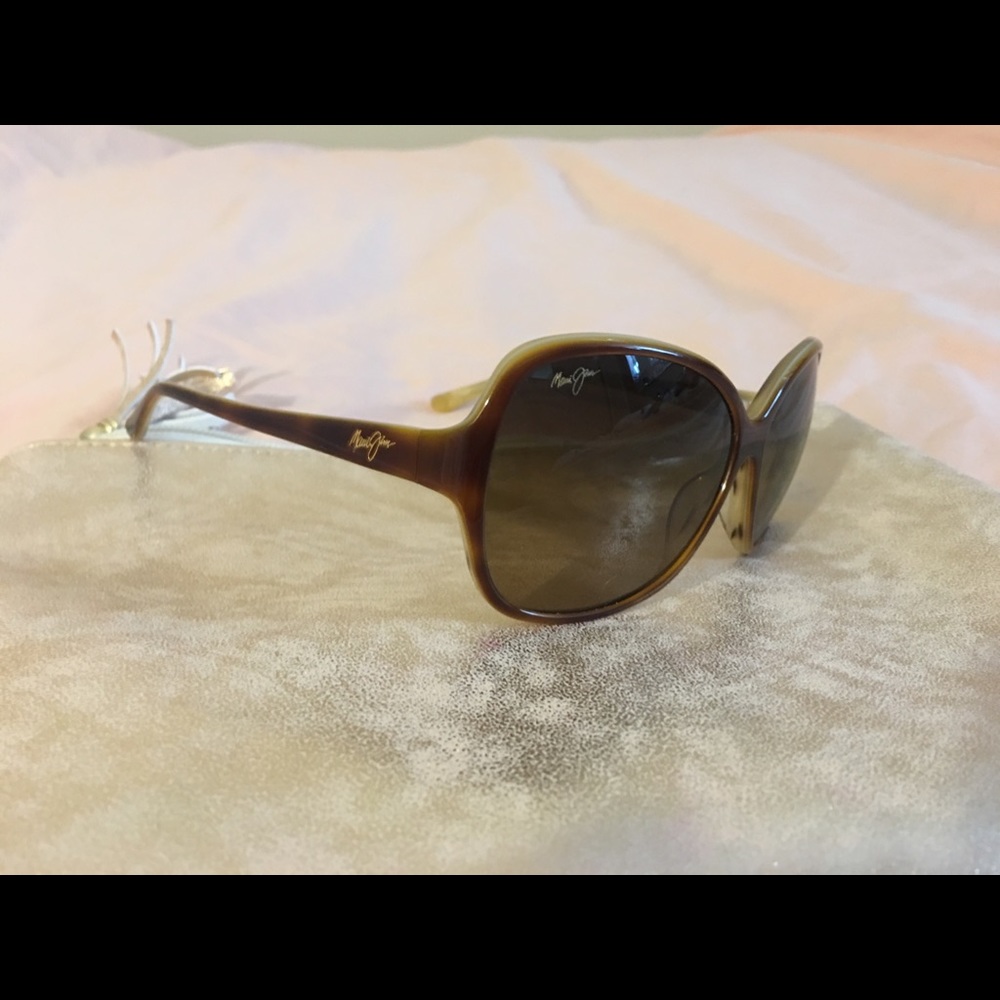 Maui Jim authentic sunglasses style 294 color 10D